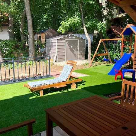 Ferienhaus Balaton Wellness Tom Cat Nyaralo 1 Wellness Es 1 Gyermekbarat Apartmannal *