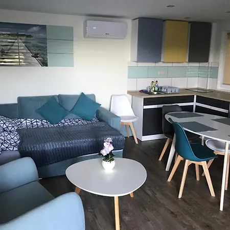 Balaton Wellness Tom Cat Nyaralo 1 Wellness Es 1 Gyermekbarat Apartmannal Ferienhaus *