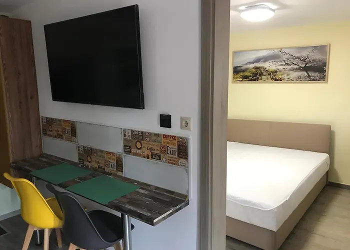 Σπίτι διακοπών Balaton Wellness Tom Cat Nyaralo 1 Wellness Es 1 Gyermekbarat Apartmannal